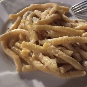 Passatelli al formaggio di fossa